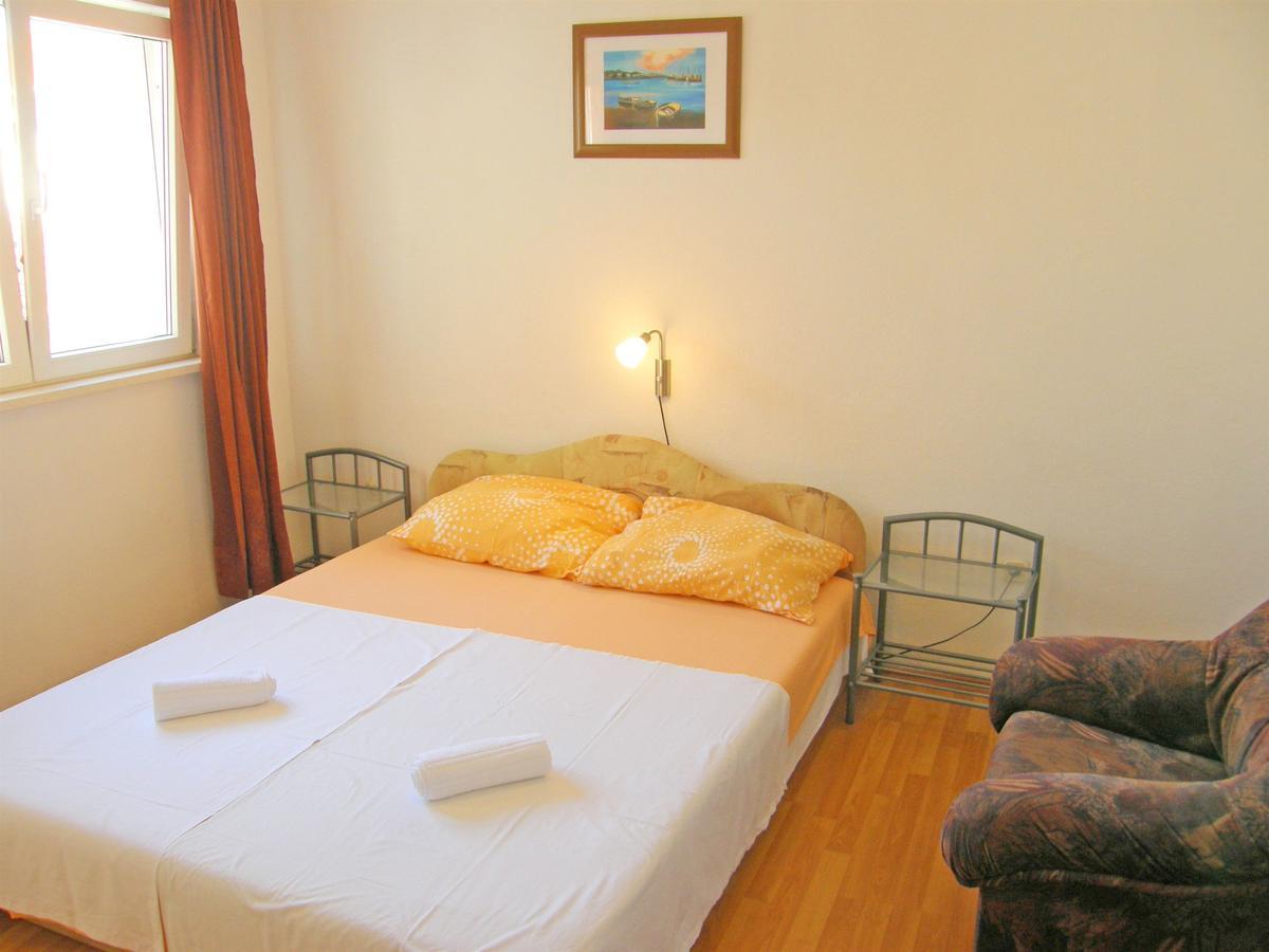 Apartments Jurica Primosten Luaran gambar